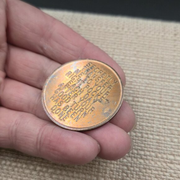 Boy Scout Pocket Good Turn Token Coin A7126 - Picture 4 of 6